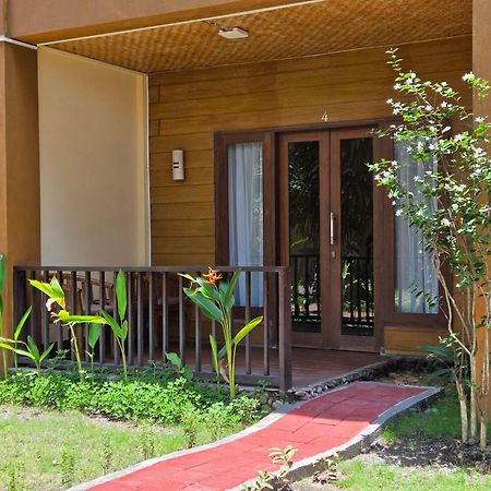Sunsethouse Lombok Hotell Mangsit Eksteriør bilde
