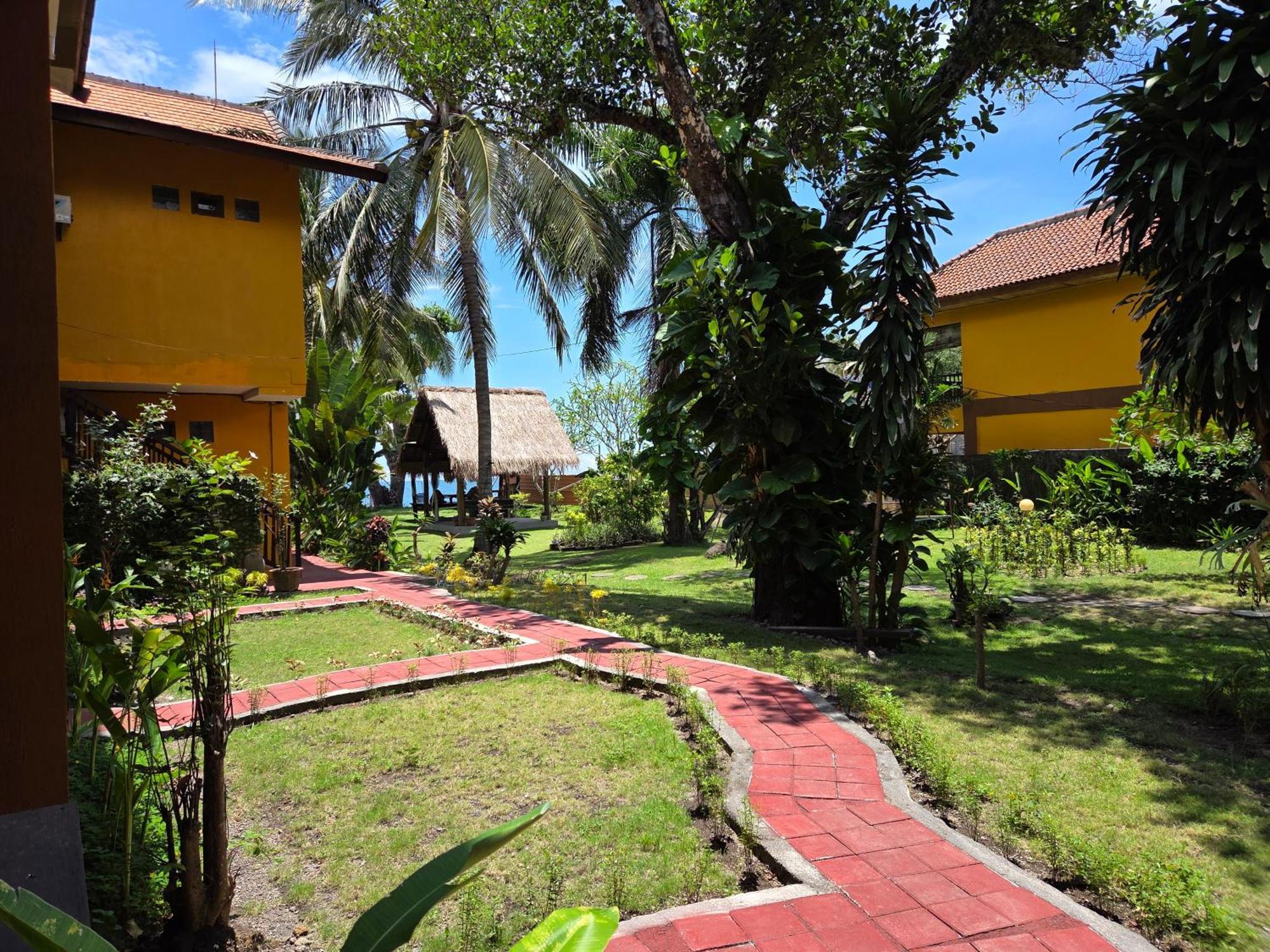 Sunsethouse Lombok Hotell Mangsit Eksteriør bilde